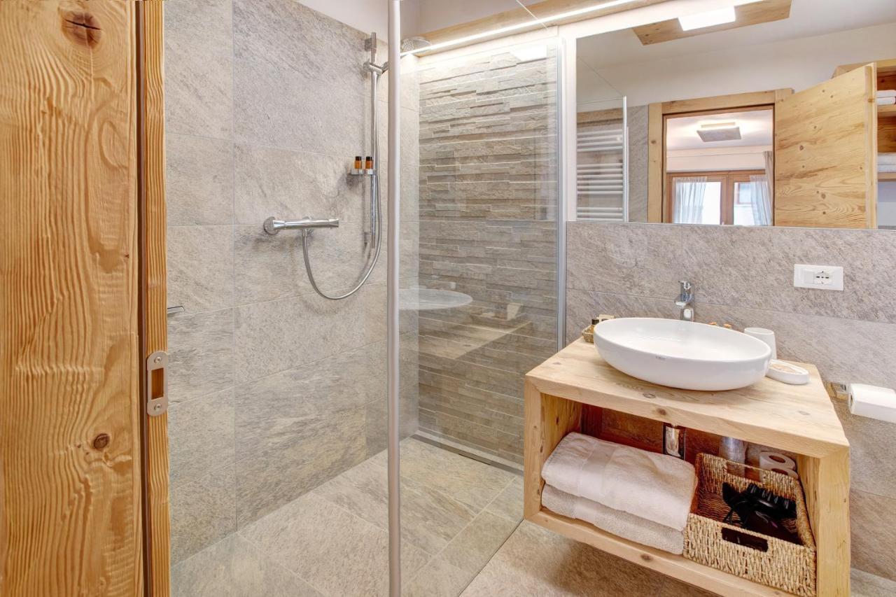 Casa Al Rin Ski Bike&Wellness Isolaccia Exterior foto